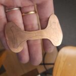 Antoine Puygrenier artisan bijoutier Lyon fabrication chevalière or personnalisée sur-mesure.