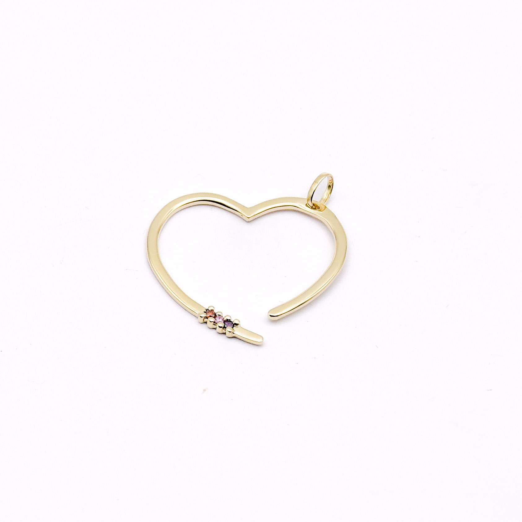 Pendentif cœur personnalisé en or avec diamants de couleurs, et pourquoi pas?