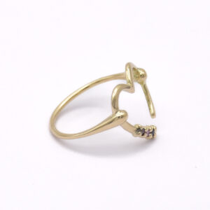 Antoine Puygrenier Artisan Bijoutier Joaillier Lyon bague coeur en or jaune travail sur-mesure personnalisé unique Bague coeur diamants de couleur